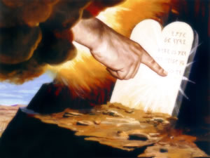Dios escribe los mandamientos Dios escribe los mandamientos